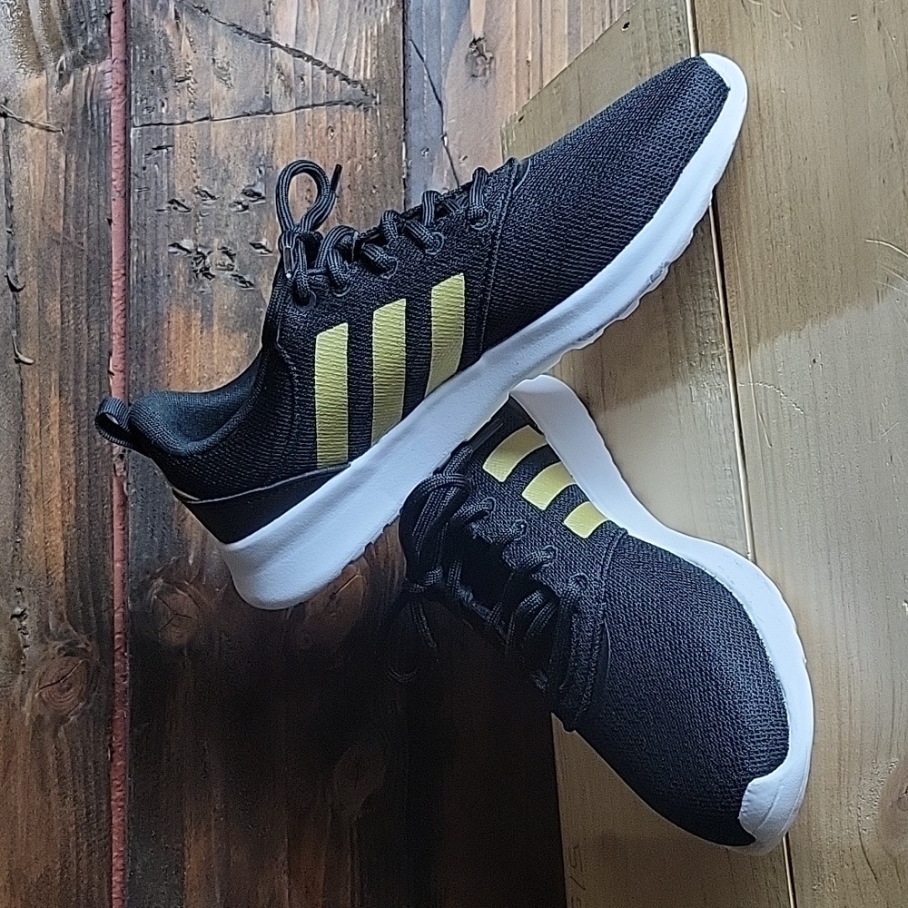 ADIDAS Black and Gold Mens Sneakers Size 8.5 - Picture 6 of 8
